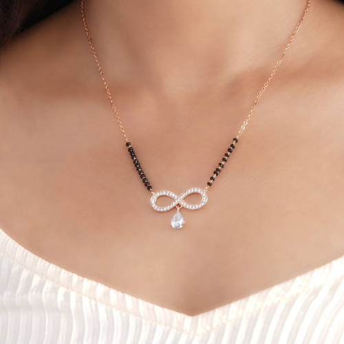 Ruby & Emerald Mangal Sutra – Royal & Radiant