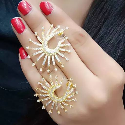 🌞 Golden Solar Radiance Earrings 🌞