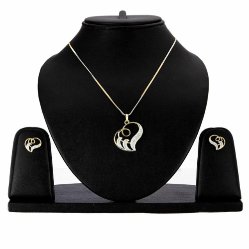 Luxury Emerald Pendant Set for Special Occasions