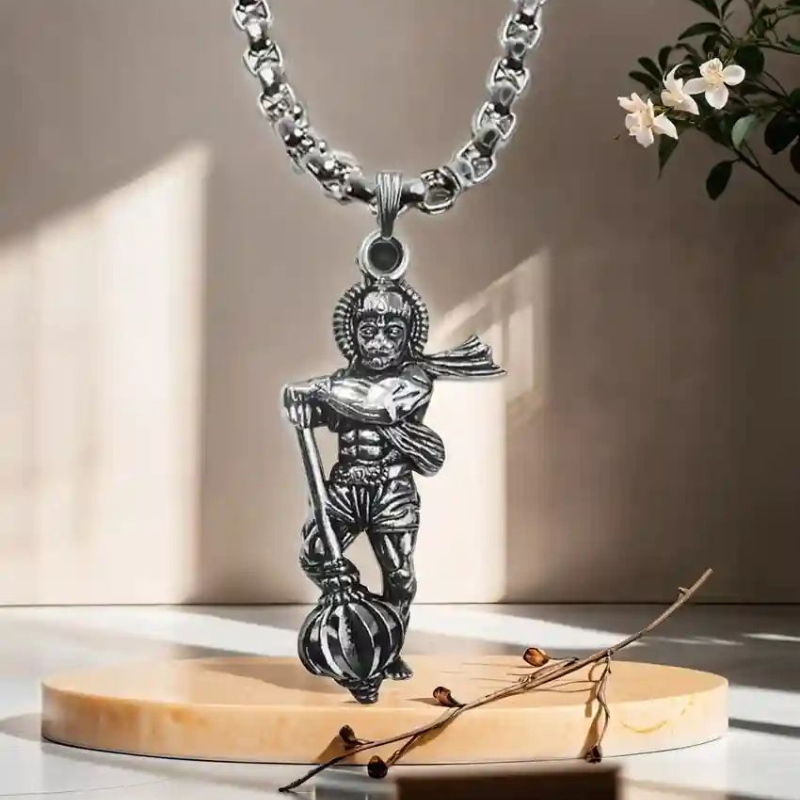 Bajrang Warrior Pendant” – Hanuman Ji With Gada 🐒💪