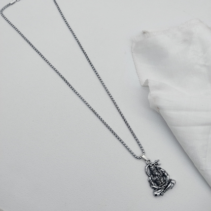 Veer Hanuman Ji Pendant – Warrior of Devotion & Strength 🐒🔥